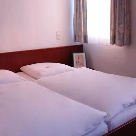 ゲストハウス Filoxenia シュトゥットガルト